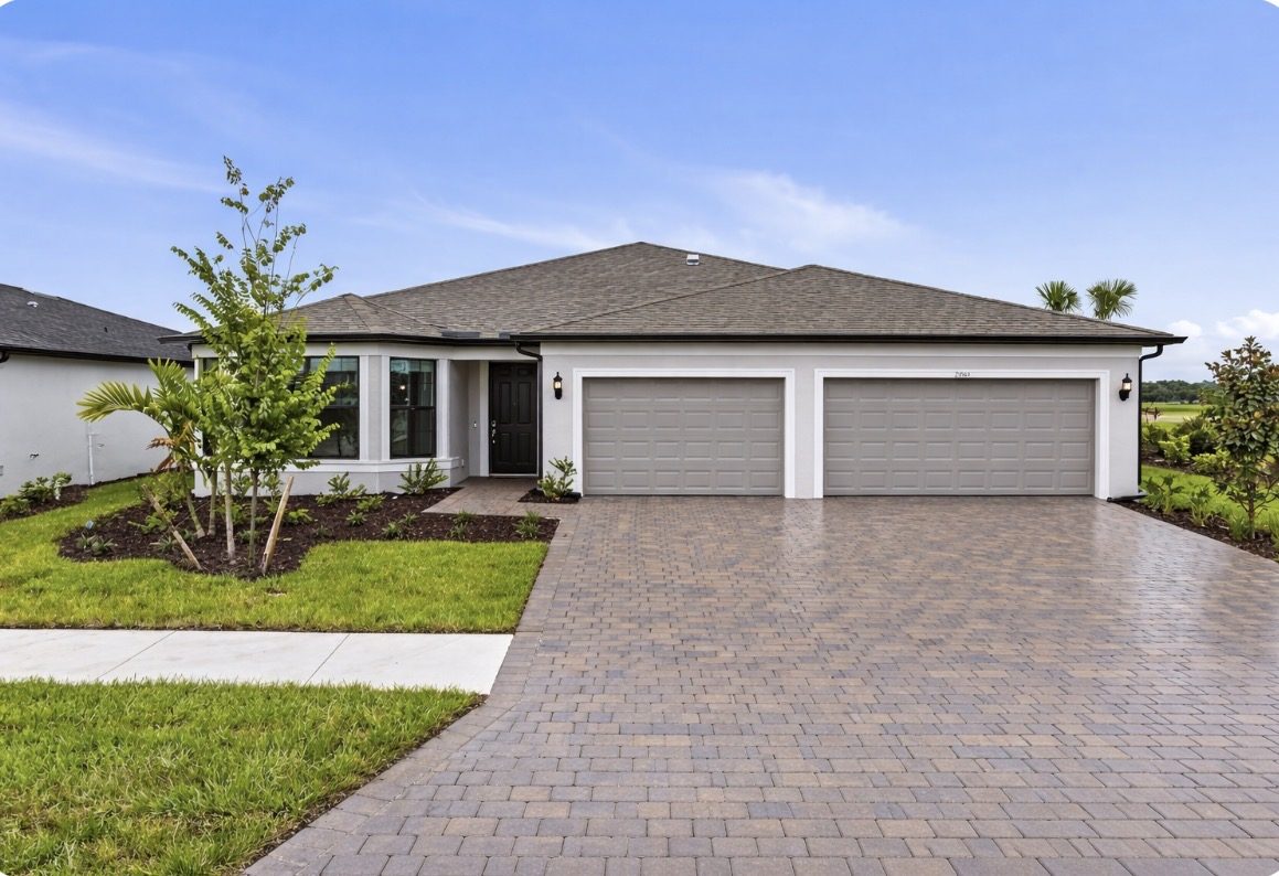 New construction home with paver driveway in Wellen Park FL ready for sealing