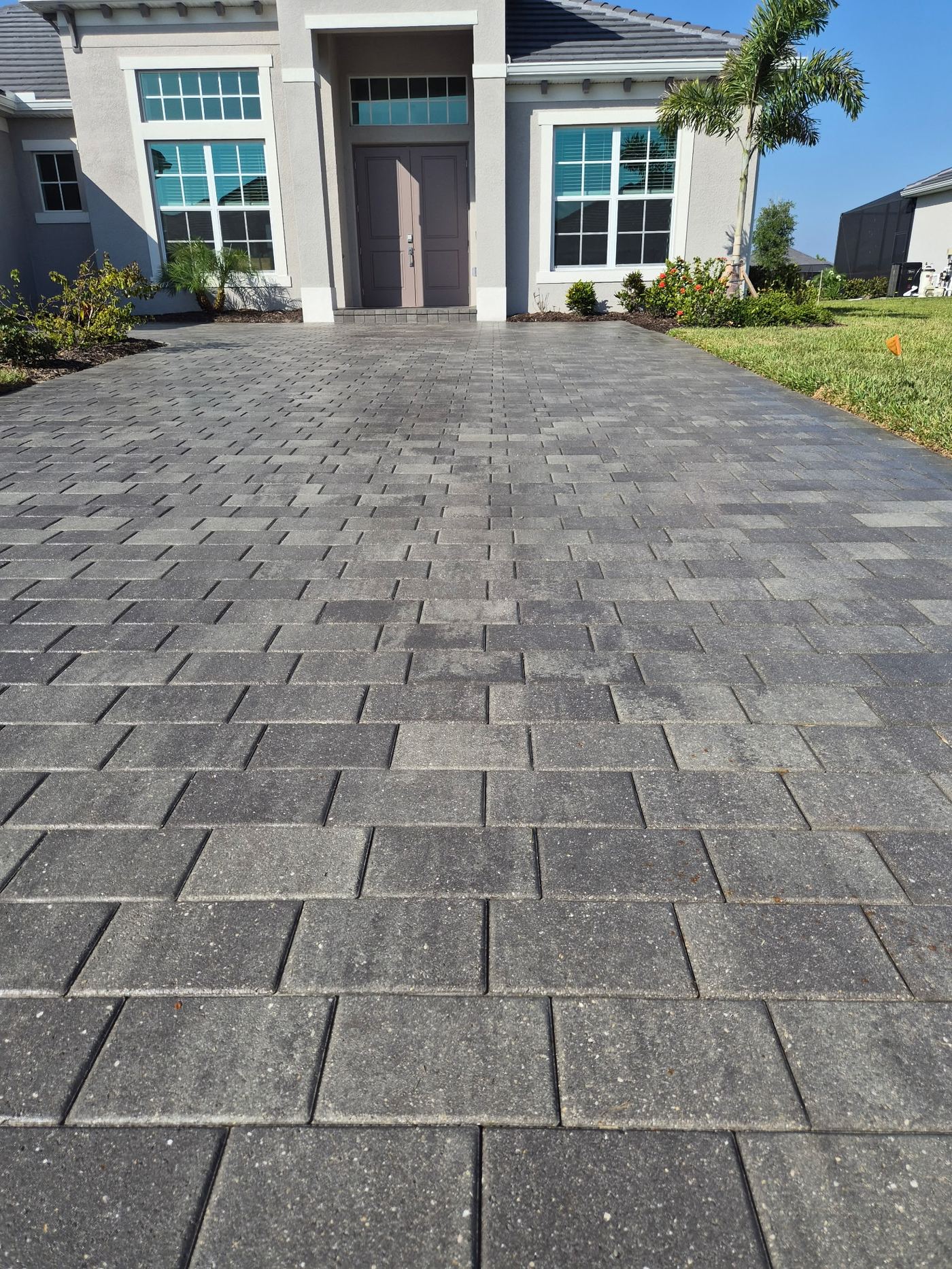 Sealed paver driveway with wet-look sheen in Sarasota County FL